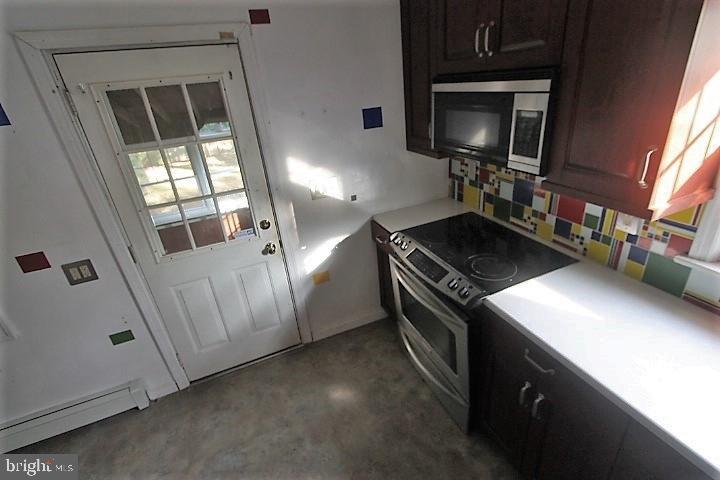 209 Princeton Avenue Trenton, NJ 08619 - Photo 16 of 29
