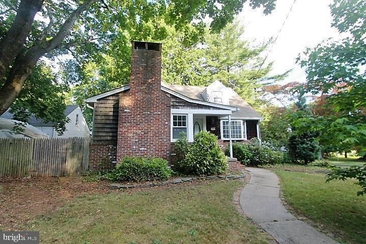 209 Princeton Avenue Trenton, NJ 08619 - Photo 4 of 29