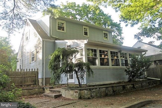 209 Princeton Avenue Trenton, NJ 08619 - Photo 6 of 29