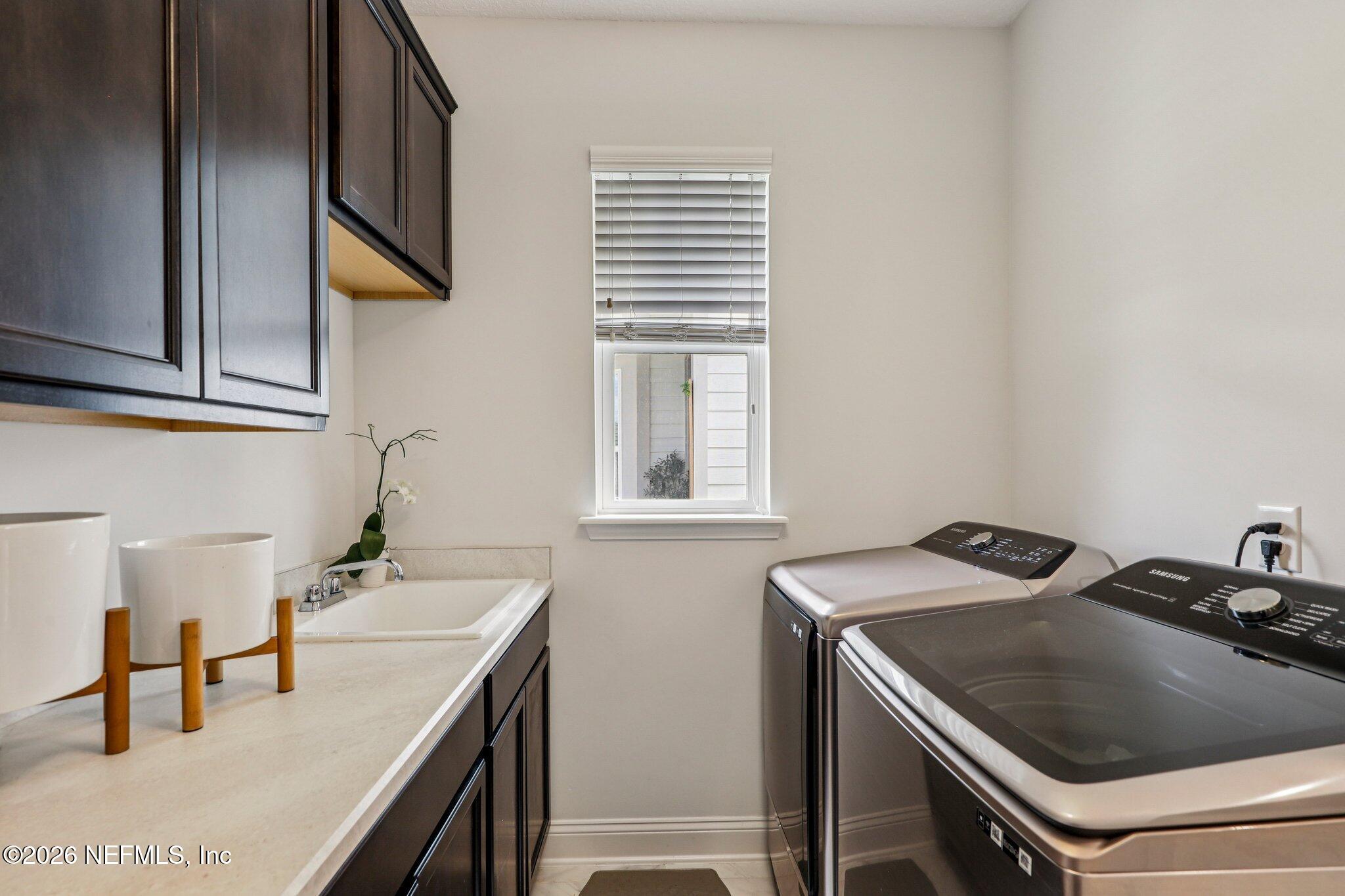 84 Firecrest Drive St. Augustine, FL 32092 - Photo 35 of 72 Laundry Room