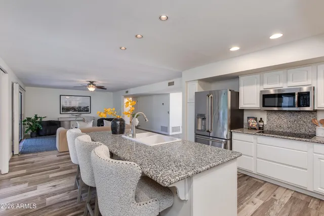 $1,695,000 | 3122 East Rose Lane, Phoenix, AZ 85016