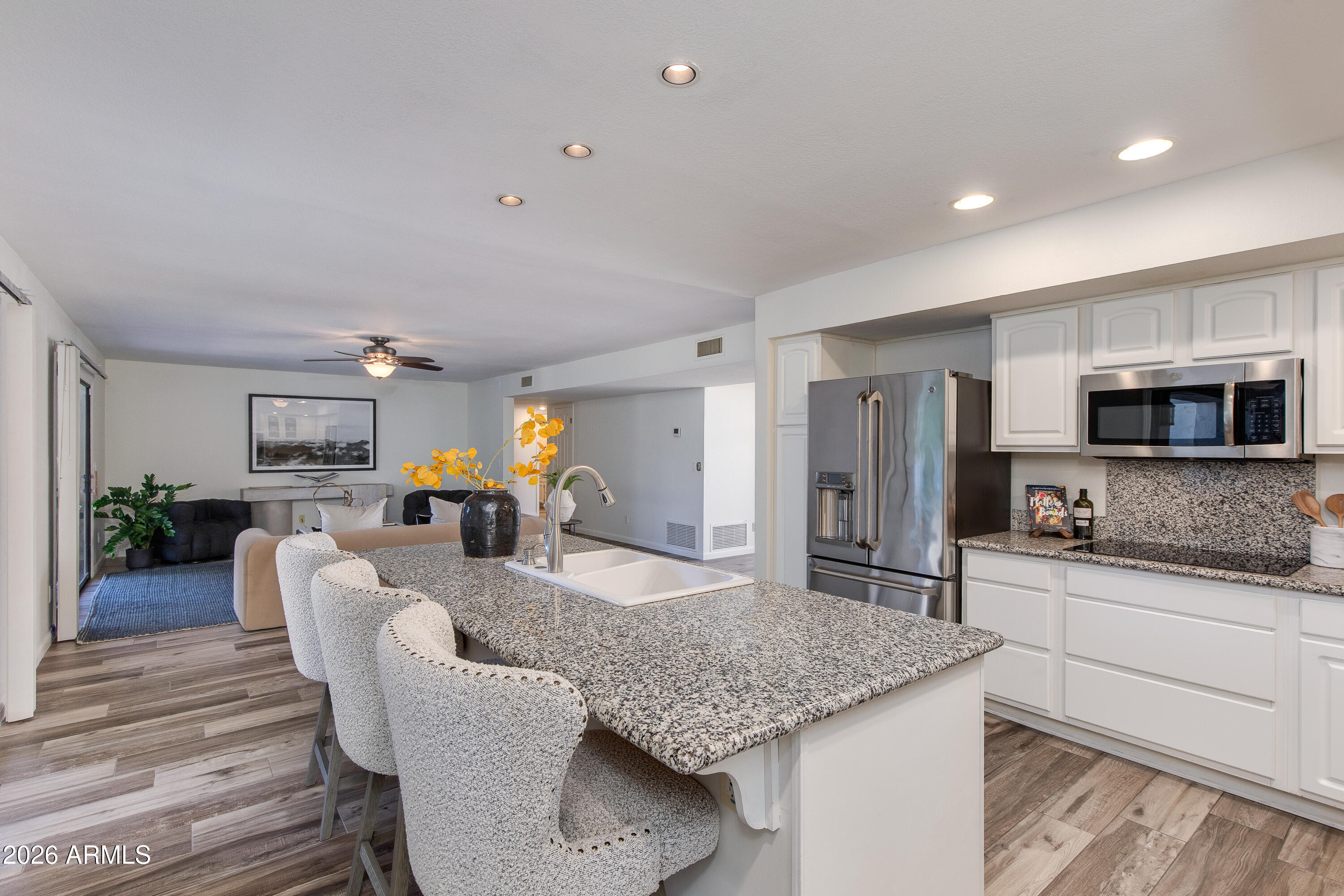 3122 East Rose Lane Phoenix, AZ 85016 - Photo 6 of 23 Kitchen