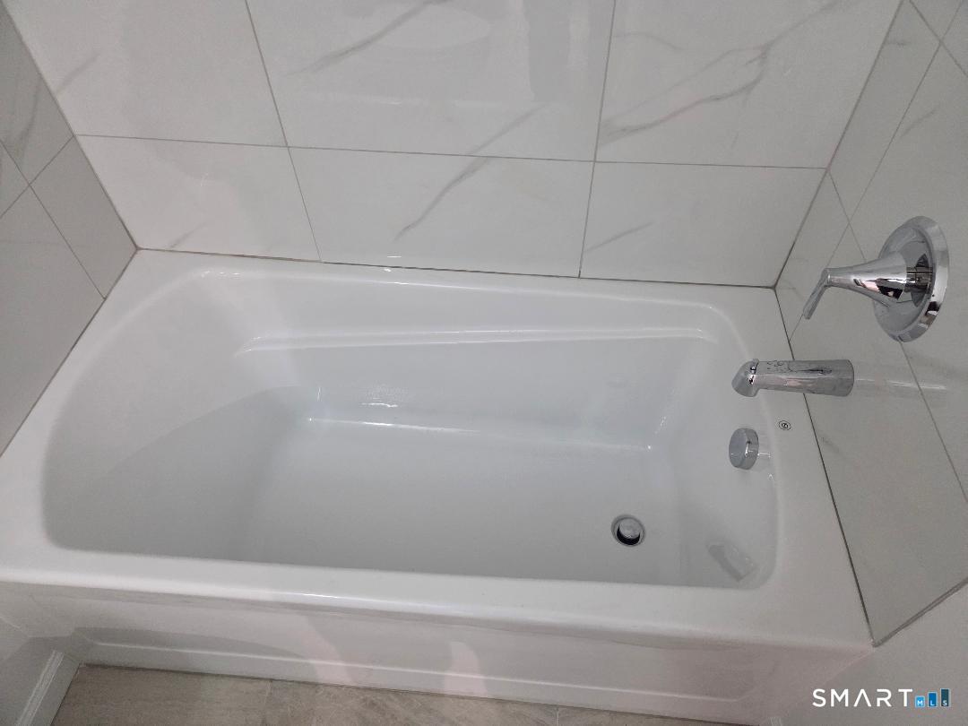 39 Horton Hill Road, Unit 8G Naugatuck, CT 06770 - Photo 15 of 18