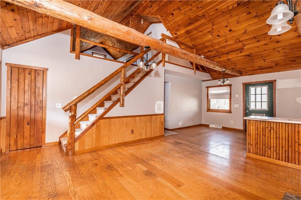 684 North Ridge Road Shelocta, PA 15774 - Photo 10 of 25 a view of an entryway with wooden floor
