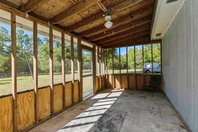 3951 Fern Barrow Road Crestview, FL 32539 - Photo 24 of 31 35_3951FernBarrowRd_2043_FlexMLS800x600_