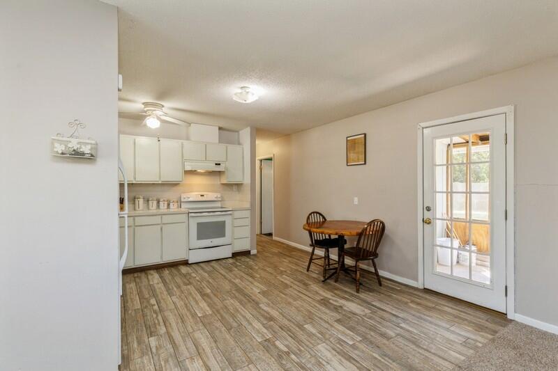 3951 Fern Barrow Road Crestview, FL 32539 - Photo 9 of 31 18_3951FernBarrowRd_2022_FlexMLS800x600_