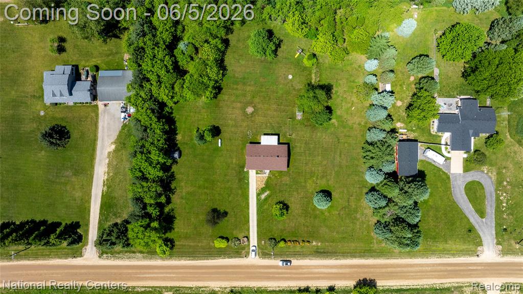 7191 North Nicholson Road Fowlerville, MI 48836 - Photo 4 of 21
