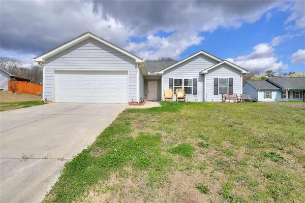 $325,000 | 39 Gray Field Court, Jefferson, GA 30549