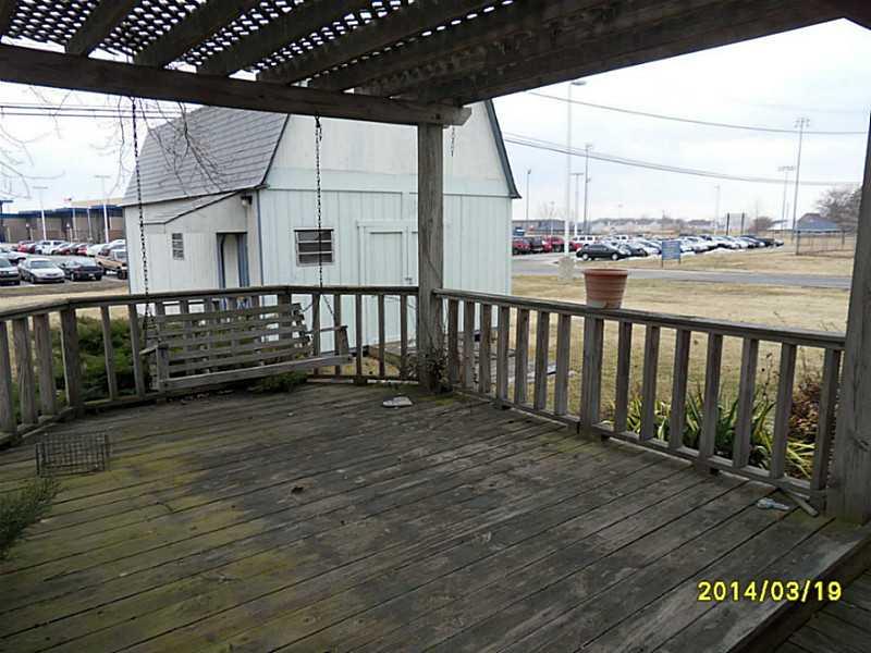 6325 South Franklin Road Indianapolis, IN 46259 - Photo 4 of 16 Gallery Image 4