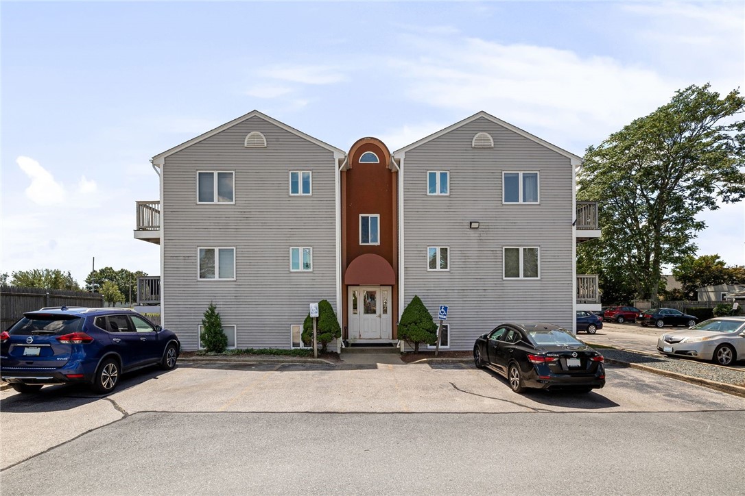 724 Beverage Hill Avenue, Unit 302 Pawtucket, RI 02861 - Photo 20 of 22