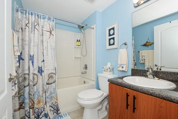 $2,200 | 4190 Gator Greens Way, Unit 35, Fort Pierce, FL 34982