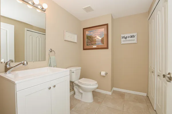 $2,200 | 4190 Gator Greens Way, Unit 35, Fort Pierce, FL 34982