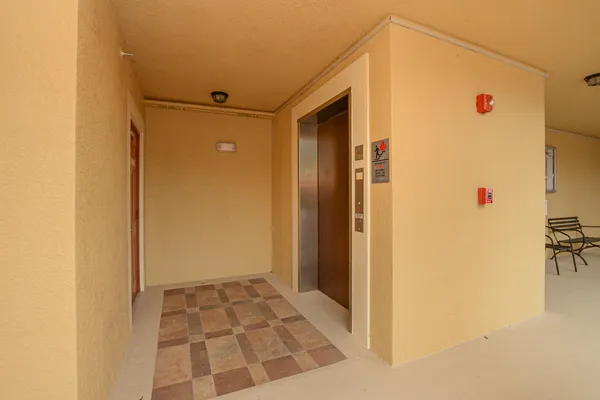 $2,200 | 4190 Gator Greens Way, Unit 35, Fort Pierce, FL 34982