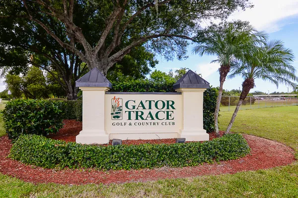 $2,200 | 4190 Gator Greens Way, Unit 35, Fort Pierce, FL 34982