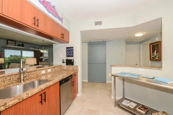 $2,200 | 4190 Gator Greens Way, Unit 35, Fort Pierce, FL 34982