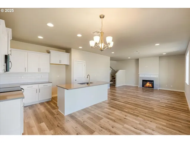 $509,900 | 410 South Elm Street, Yamhill, OR 97148