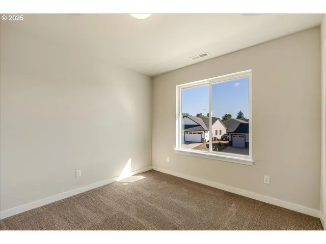 $509,900 | 410 South Elm Street, Yamhill, OR 97148