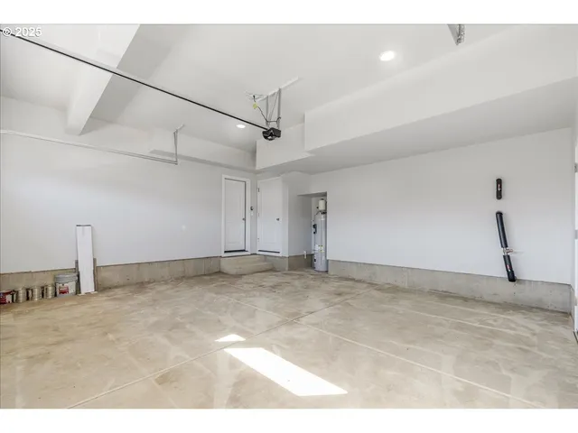 $509,900 | 410 South Elm Street, Yamhill, OR 97148