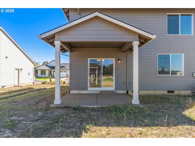 $509,900 | 410 South Elm Street, Yamhill, OR 97148