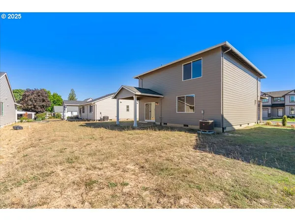 $509,900 | 410 South Elm Street, Yamhill, OR 97148