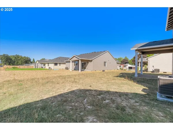 $509,900 | 410 South Elm Street, Yamhill, OR 97148