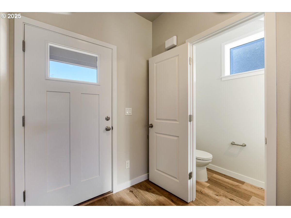 410 South Elm Street Yamhill, OR 97148 - Photo 6 of 35