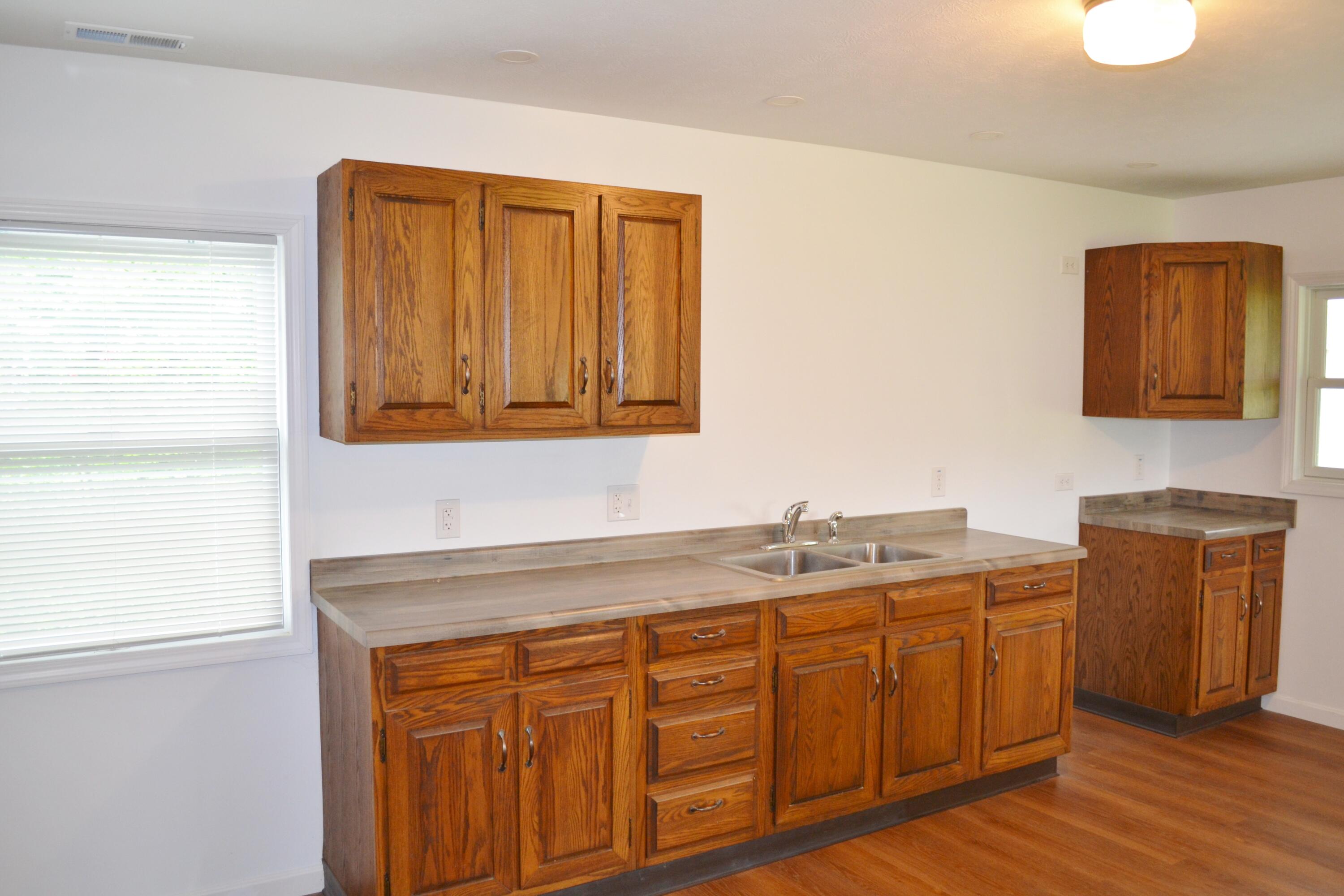 2782 Arthur Road Springfield, OH 45502 - Photo 5 of 26 DSC_1296