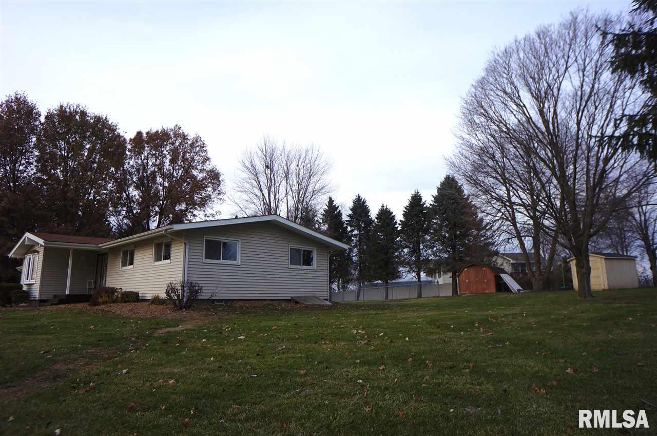 117 Valley Heights Road Blue Grass, IA 52726 - Photo 21 of 24 Gallery Image 21