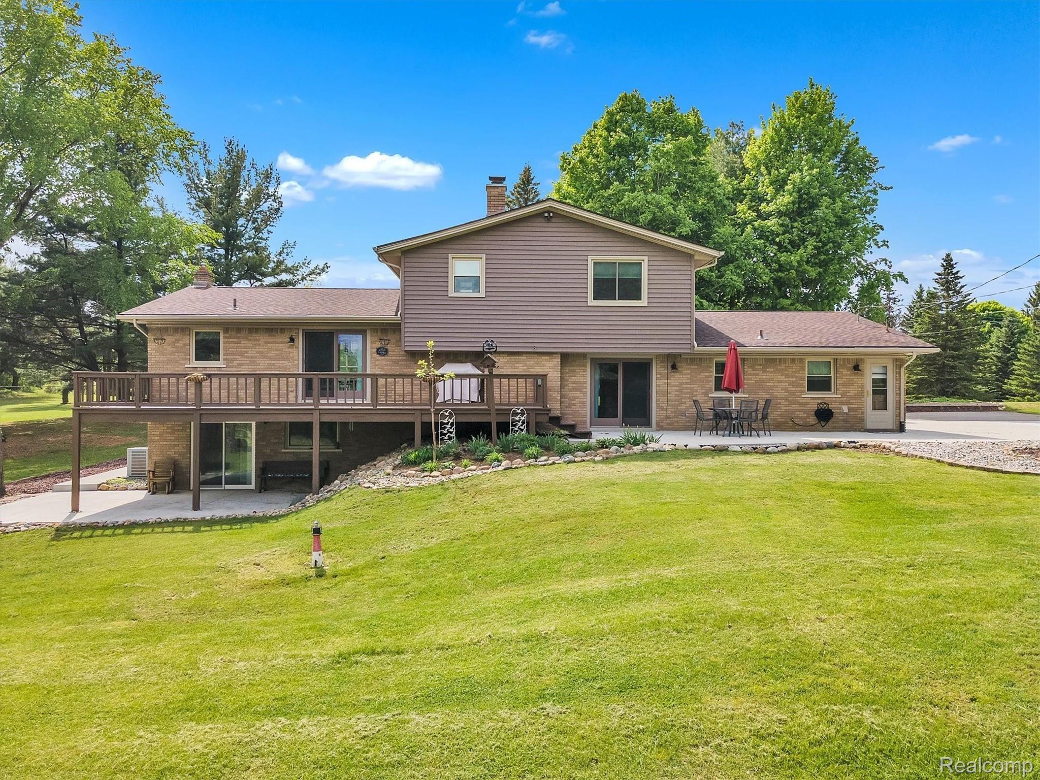 5375 Rochester Road Dryden, MI 48428 - Photo 46 of 82 48-5375-Rochester-WindowStill-Real-Estate-Photography-48.jpg