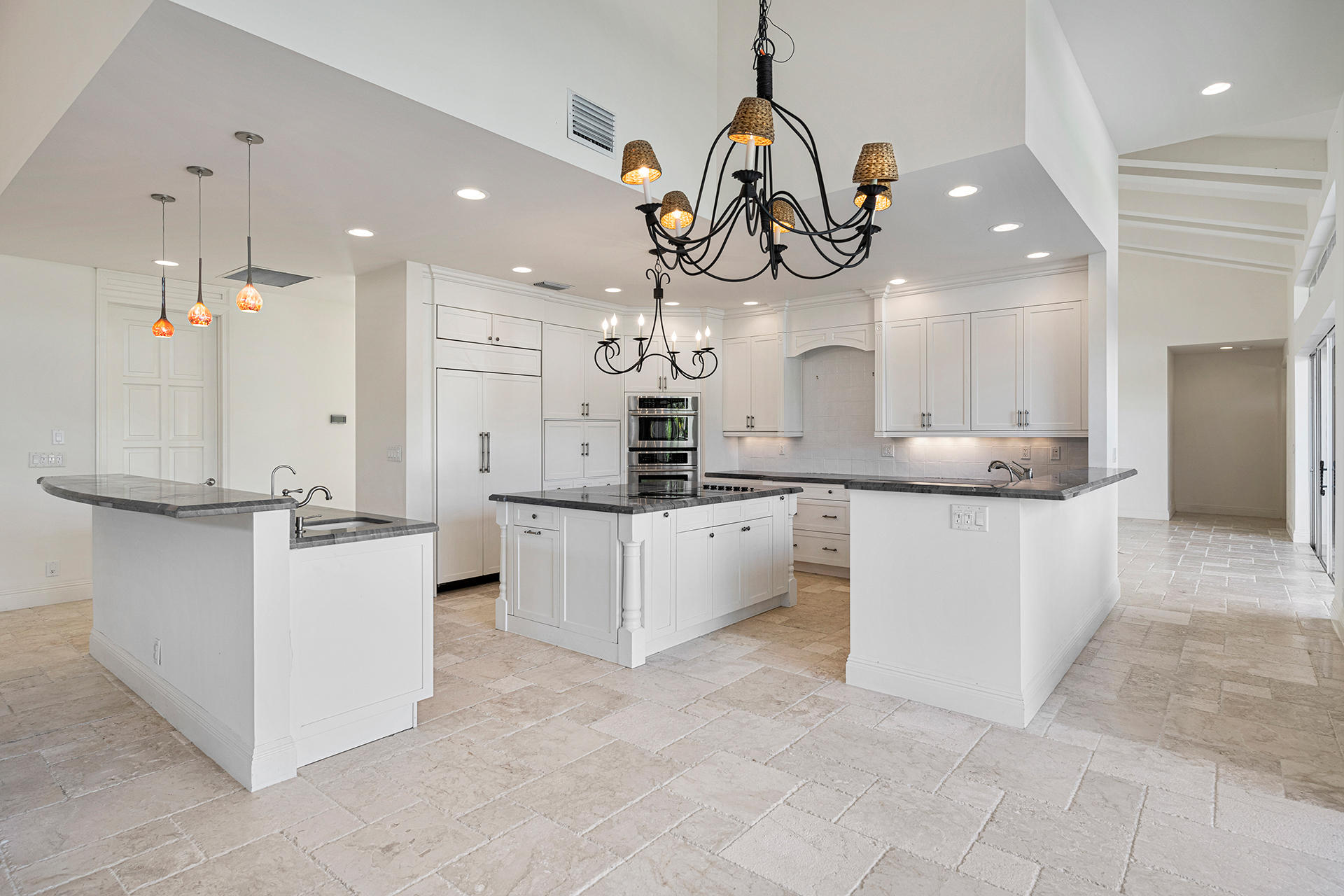 7841 Afton Villa Court Boca Raton, FL 33433 - Photo 8 of 33 Kitchen