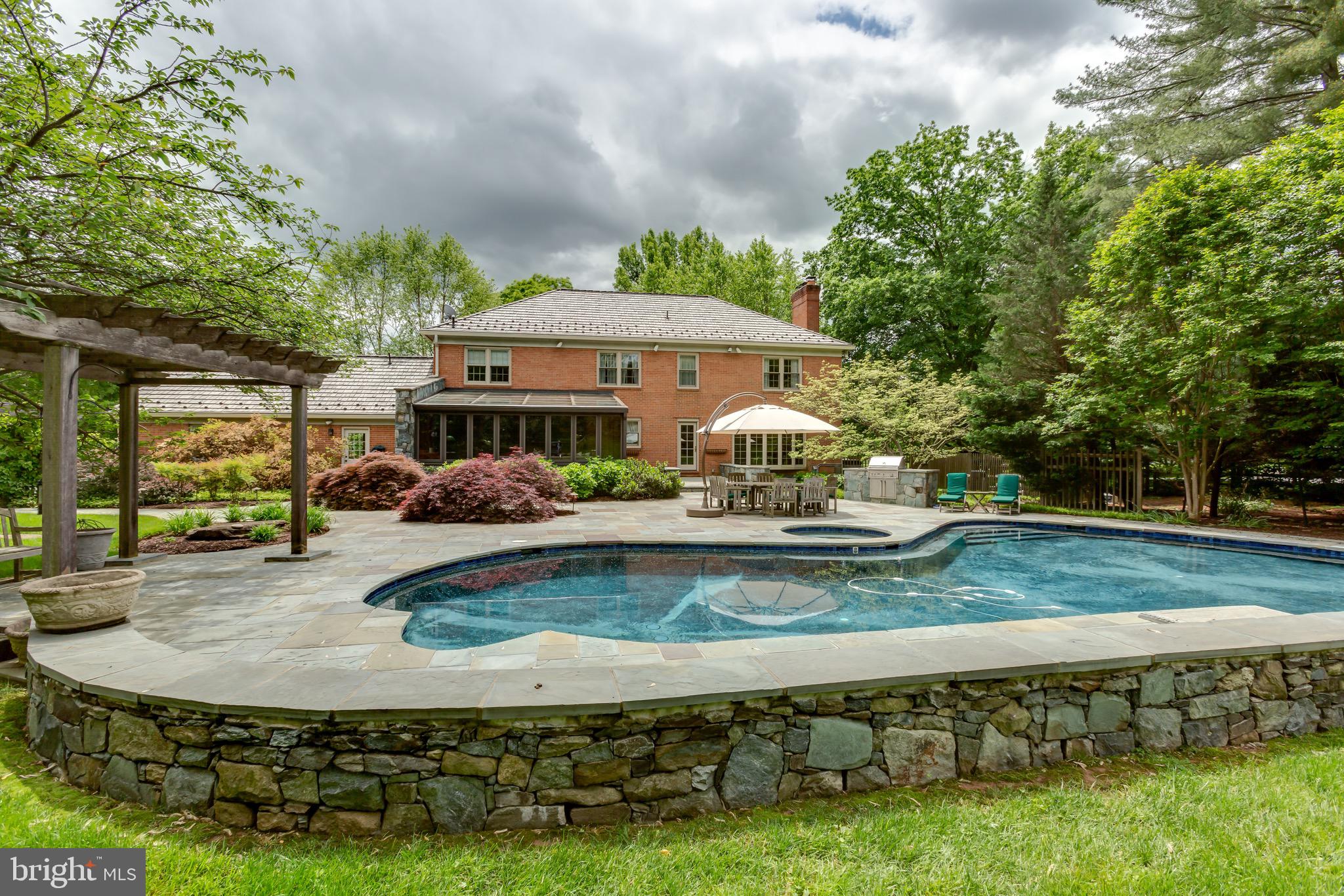 12400 Beall Spring Road Potomac, MD 20854 - Photo 41 of 49 Pool