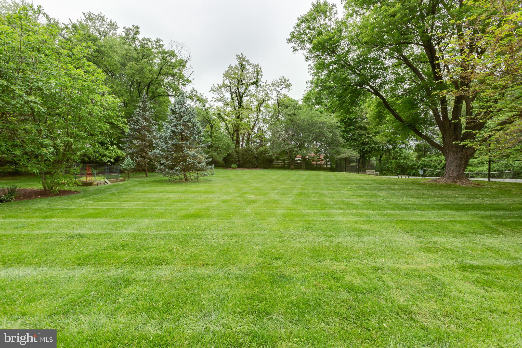 12400 Beall Spring Road Potomac, MD 20854 - Photo 47 of 49 Grounds