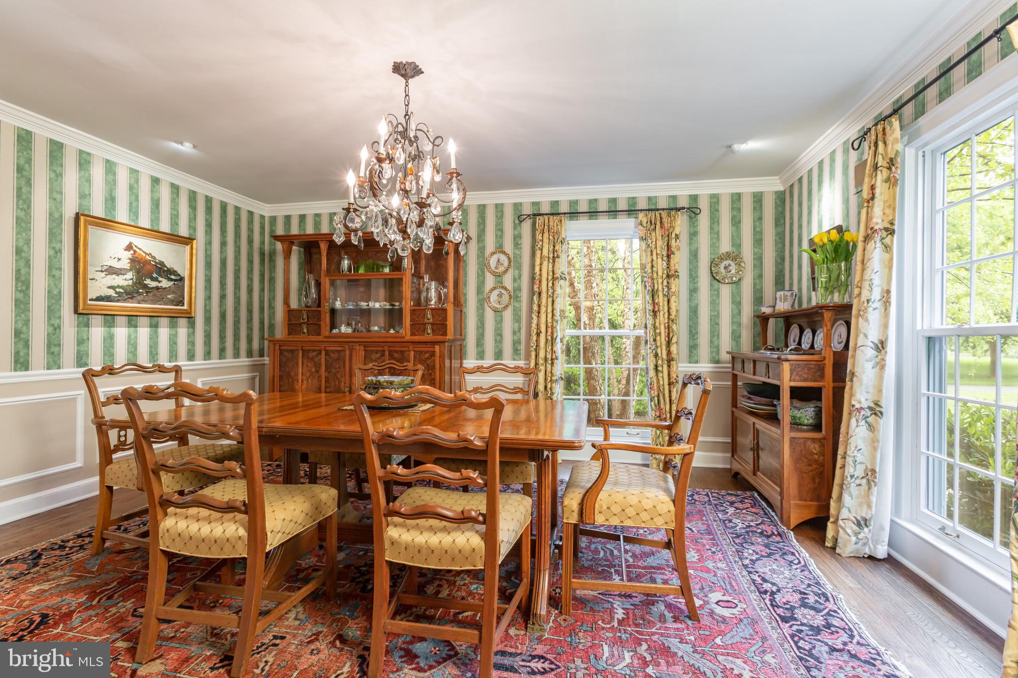 12400 Beall Spring Road Potomac, MD 20854 - Photo 6 of 49 Dining Room