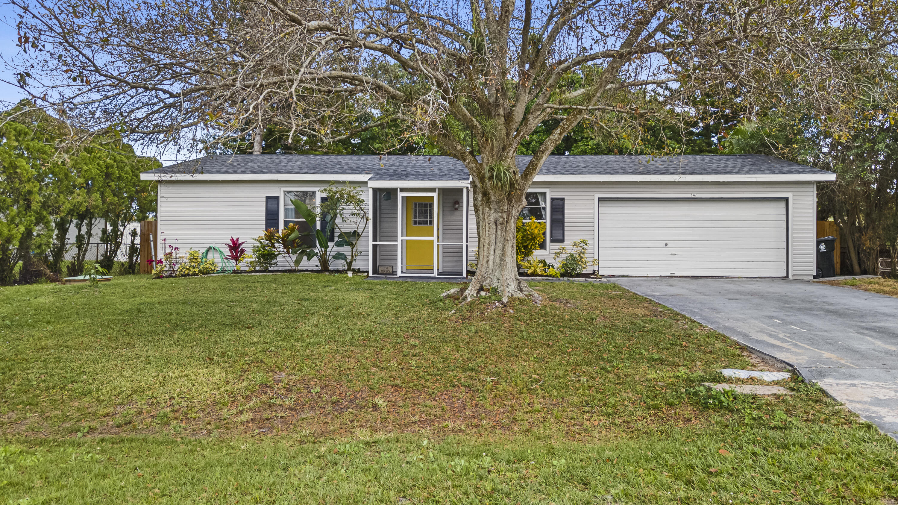 547 Northwest North Macedo Blvd  