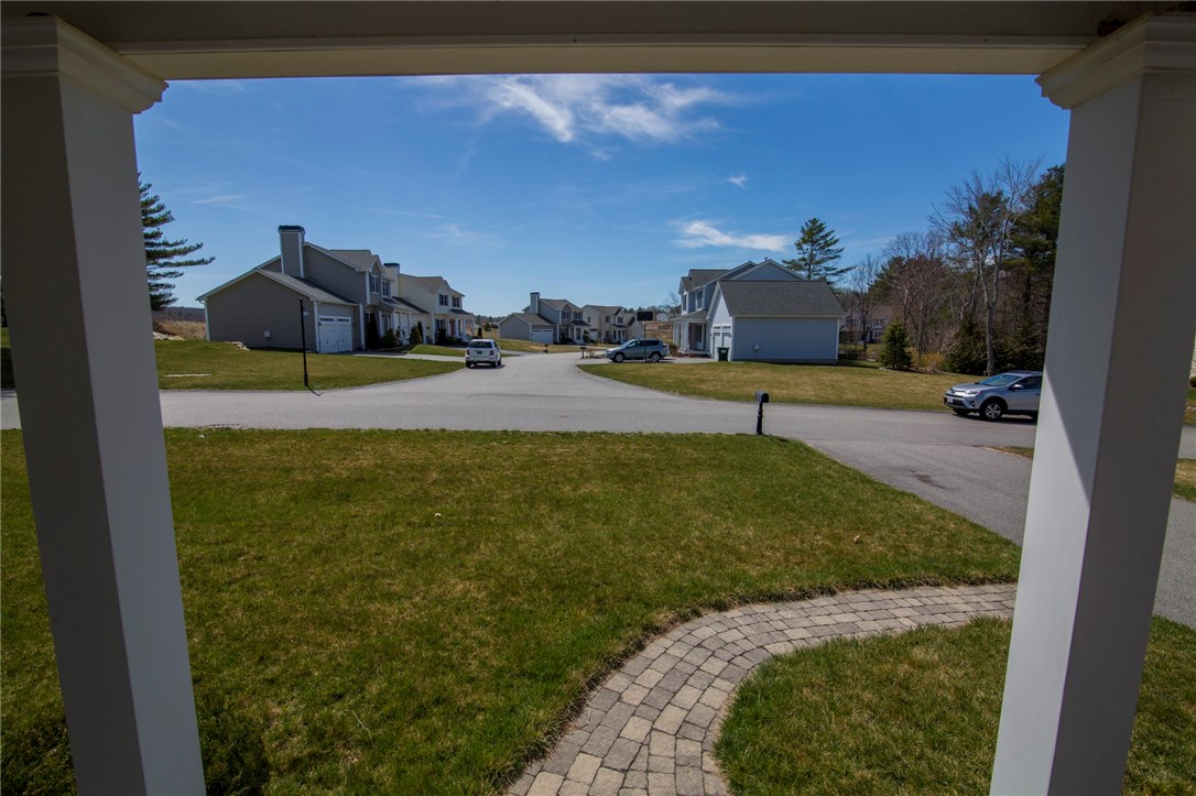 80 Scenic Way Exeter, RI 02822 - Photo 2 of 16