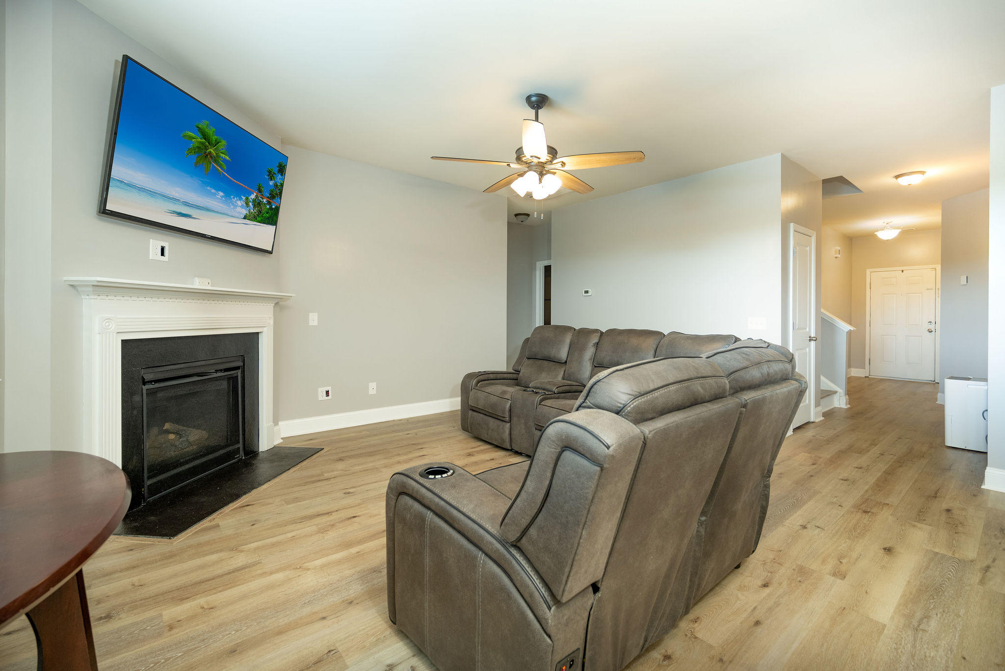 181 Decatur Drive Summerville, SC 29486 - Photo 6 of 41 FAMILY ROOM WITH GAS FIREPLACE