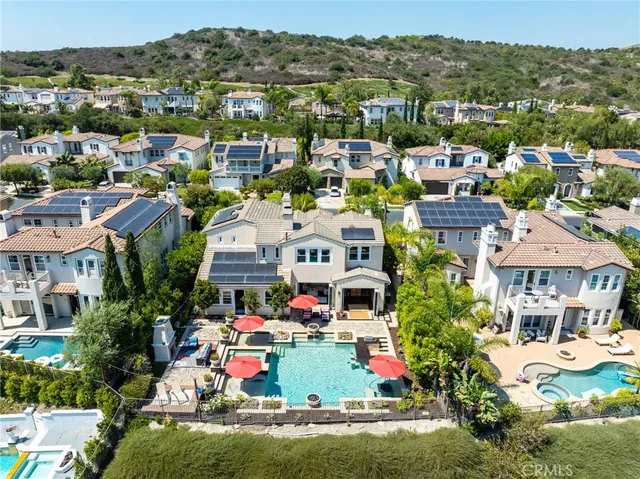 $2,950,000 | 15 Calle Gaulteria, San Clemente, CA 92673
