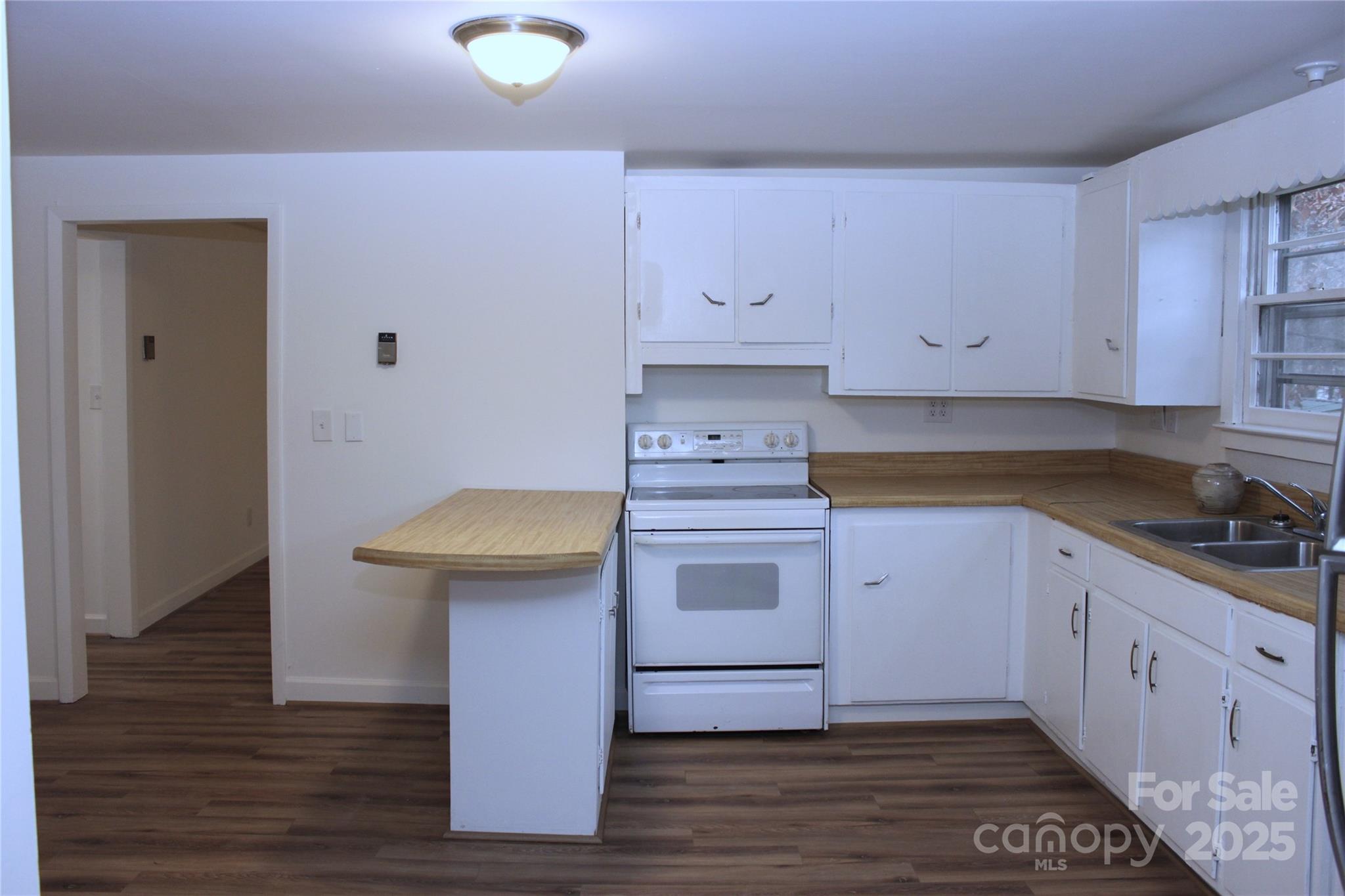 4 Morgan Cove Road Candler, NC 28715 - Photo 11 of 20