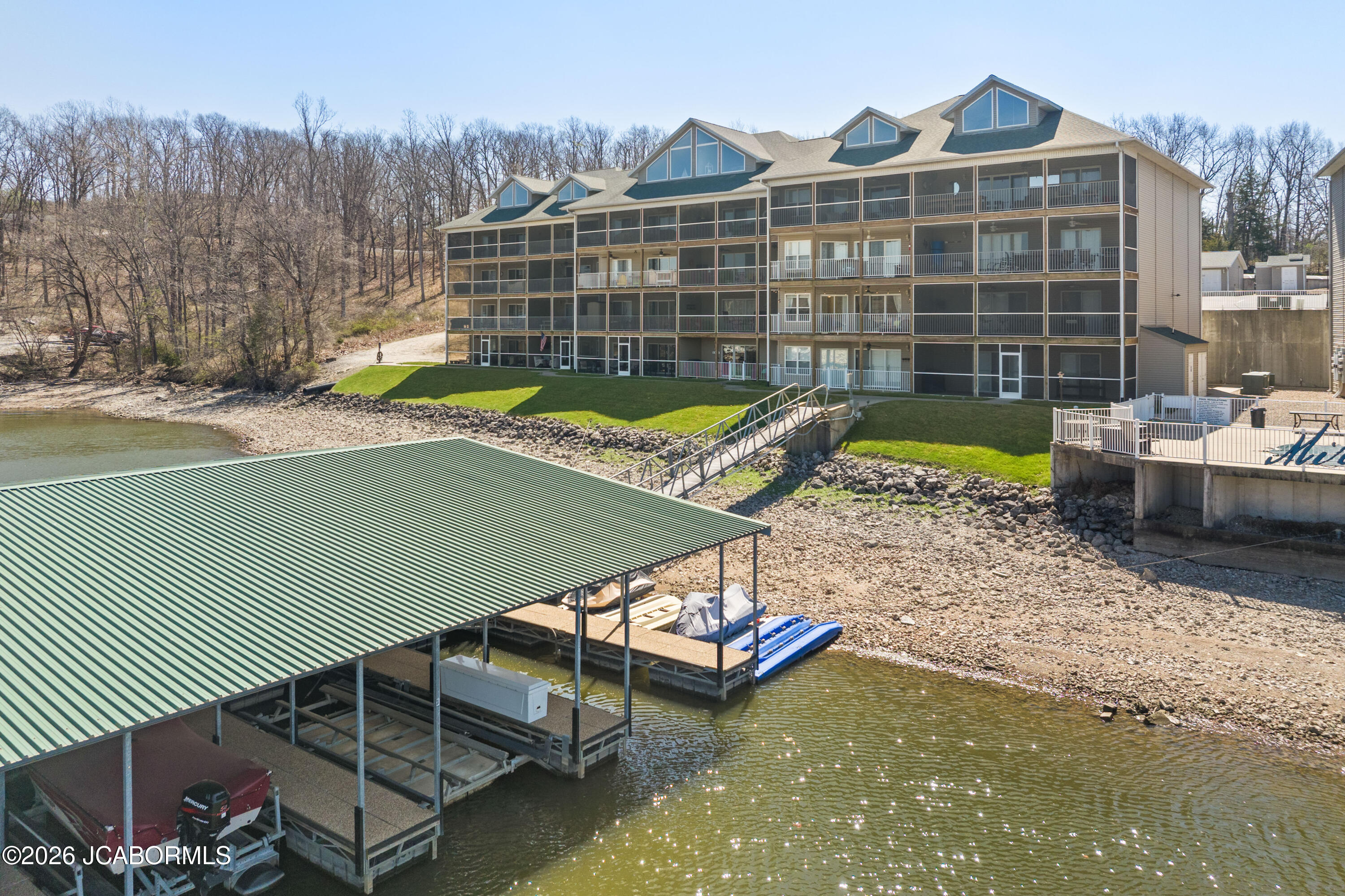 245 Plaza Beach Road, Unit 2B Camdenton, MO 65020 - Photo 29 of 33