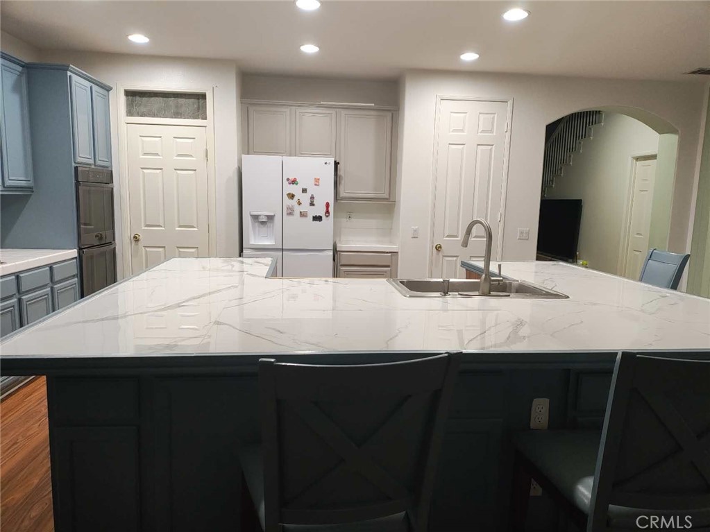 8564 Millpond Place Riverside, CA 92508 - Photo 4 of 38