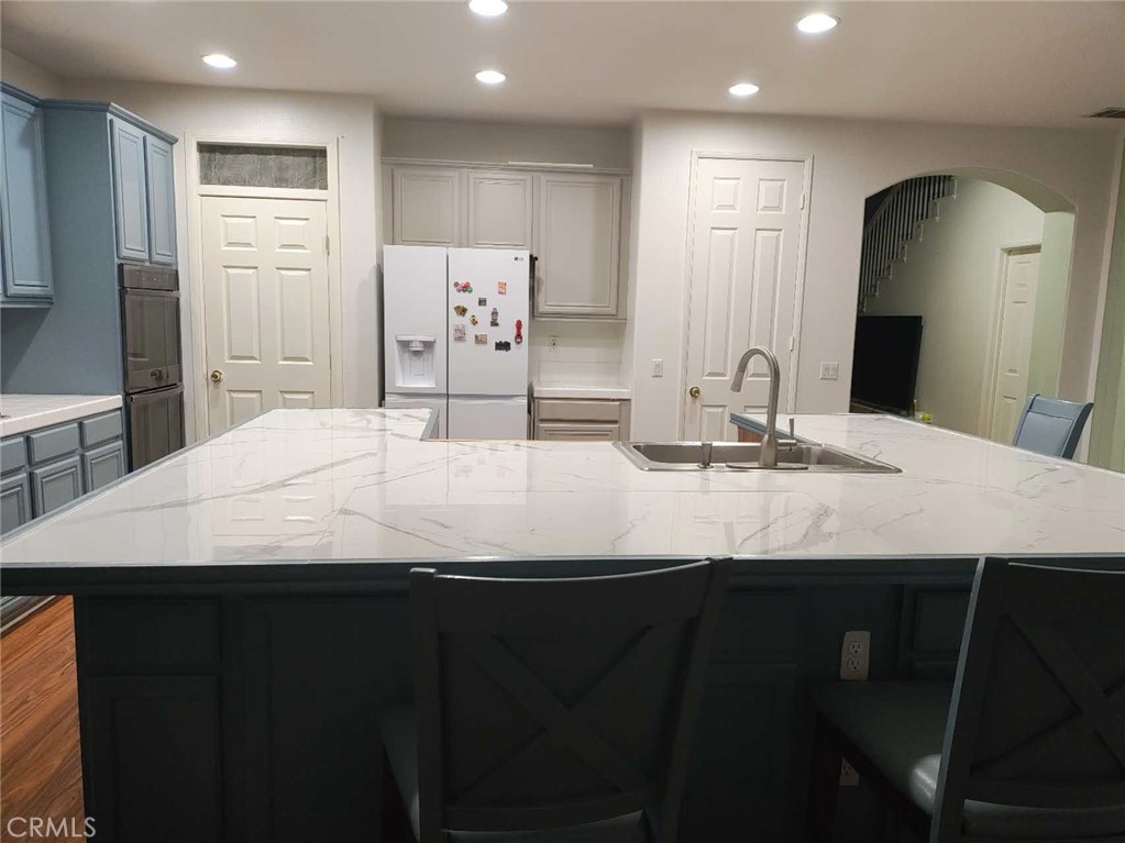 8564 Millpond Place Riverside, CA 92508 - Photo 4 of 11