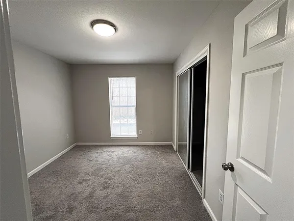 $2,100 | 902 Mack Place, Denton, TX 76209