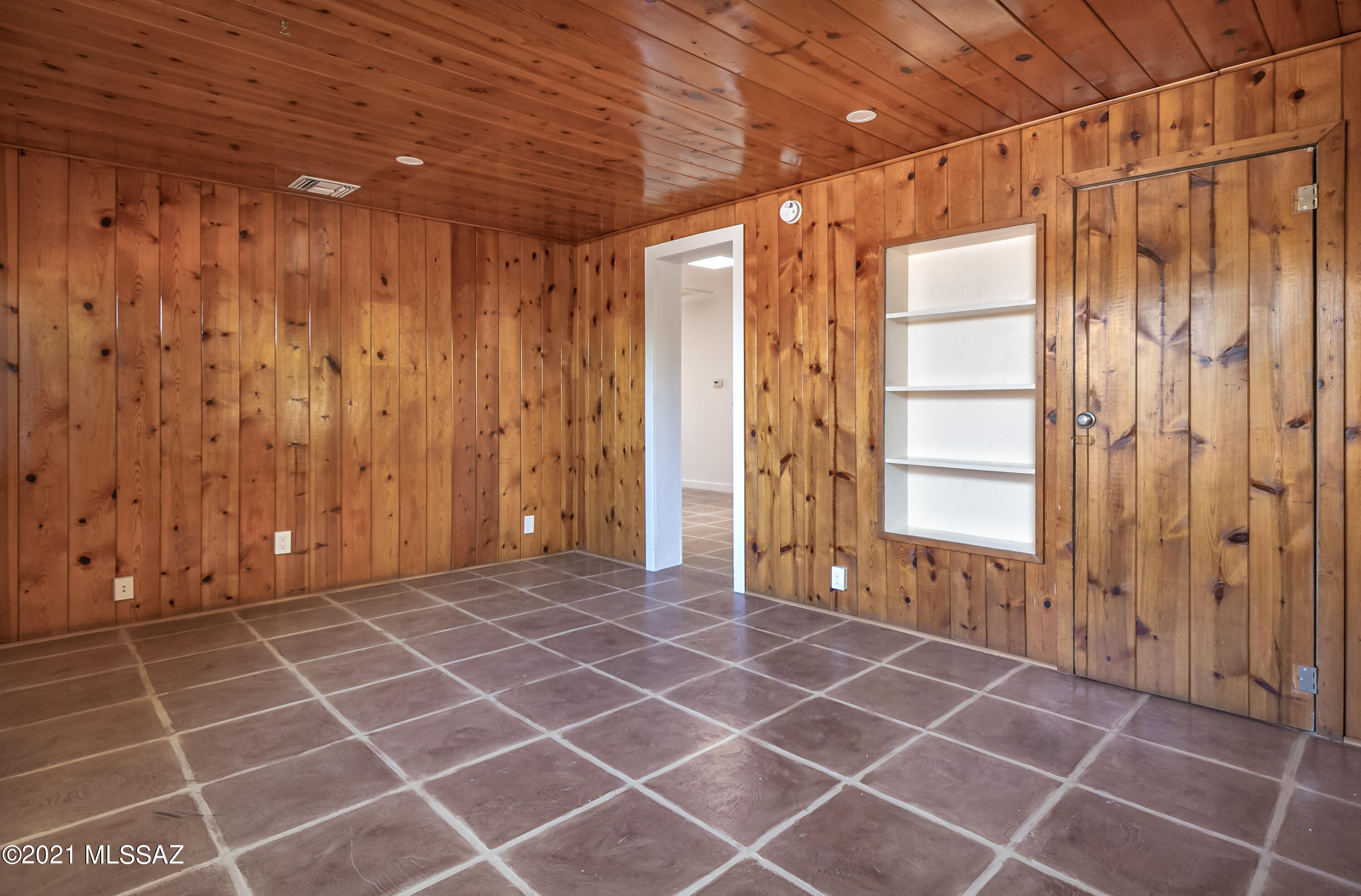 1236 East Grant Road Tucson, AZ 85719 - Photo 6 of 16 Gallery Image 6