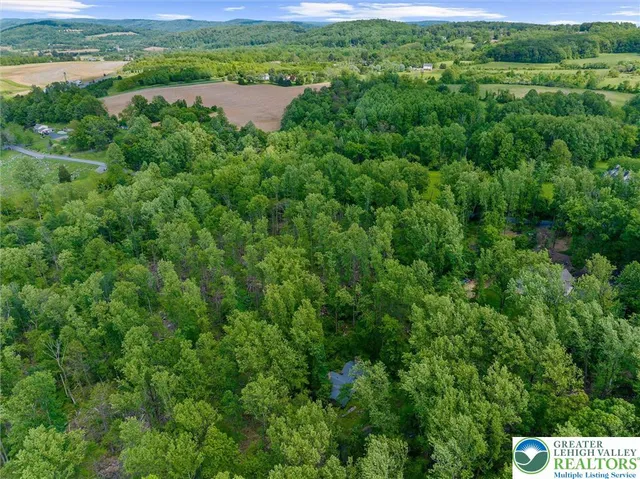 $948,999 | 2244 Williams Church Road, Hellertown, PA 18055