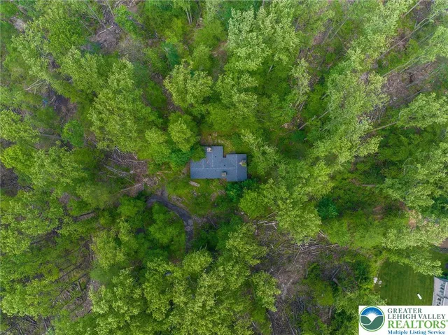 $948,999 | 2244 Williams Church Road, Hellertown, PA 18055