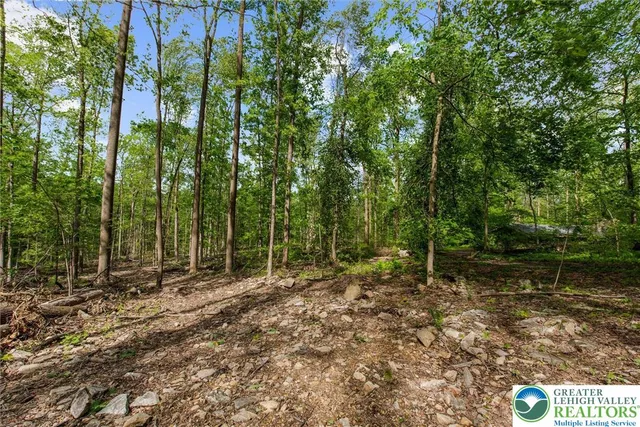 $948,999 | 2244 Williams Church Road, Hellertown, PA 18055