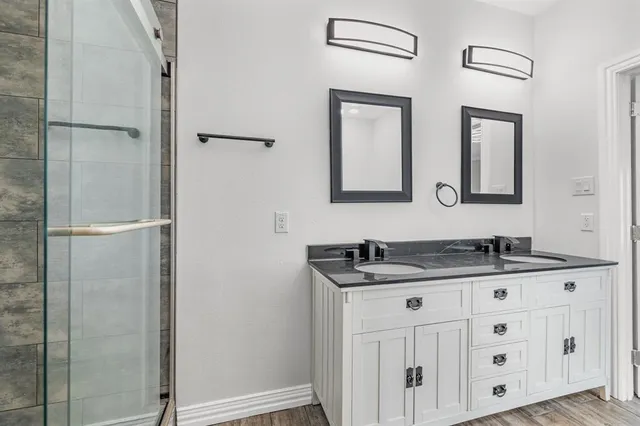 $315,000 | 1004 South Sargent Street, Fort Worth, TX 76105