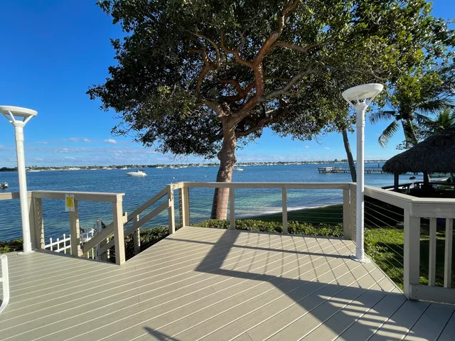 $2,975 | 5600 North Flagler Drive, Unit 2209, West Palm Beach, FL 33407