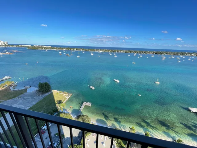 $2,975 | 5600 North Flagler Drive, Unit 2209, West Palm Beach, FL 33407