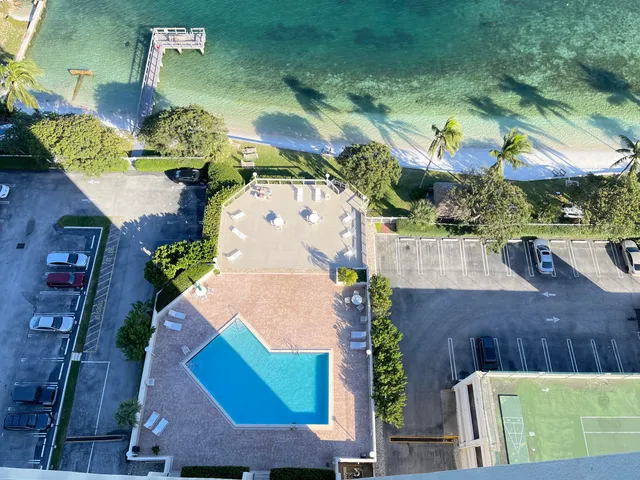 $2,975 | 5600 North Flagler Drive, Unit 2209, West Palm Beach, FL 33407